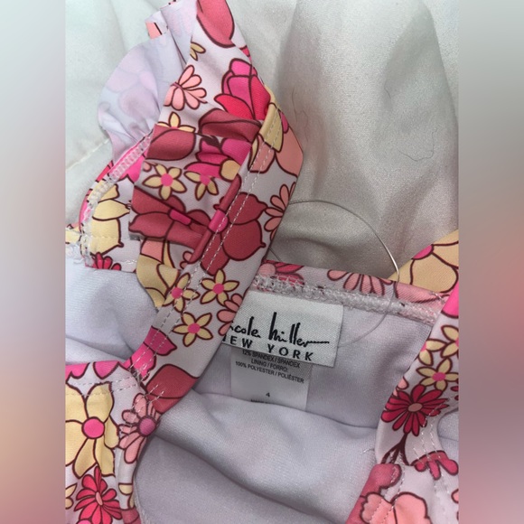 Toddler size 4 NWT 2 piece swimsuit - Picture 3 of 4